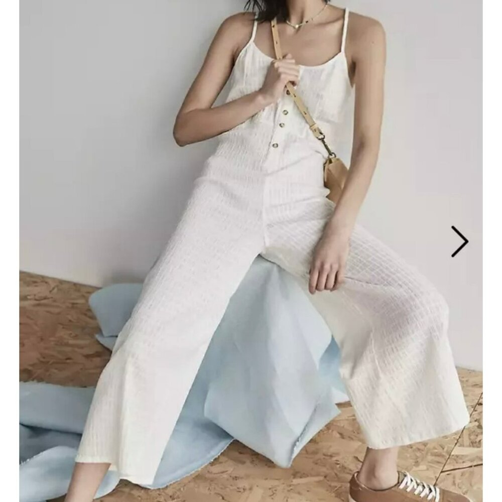 Madewell flowy textured romper size medium